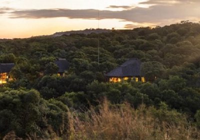 Iwamanzi Game Lodge