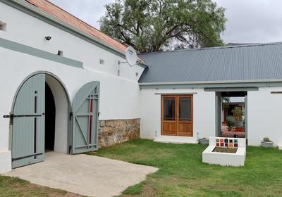 De Bos Backpackers& Camping