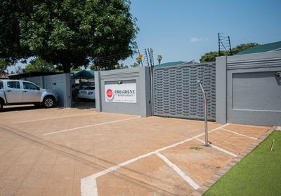 President Guest Lodge