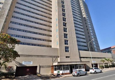 Stella Maris 142 and 144