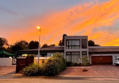 Sandton Slippers B&B