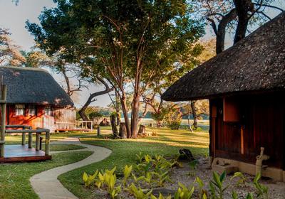 Hakusembe River Lodge