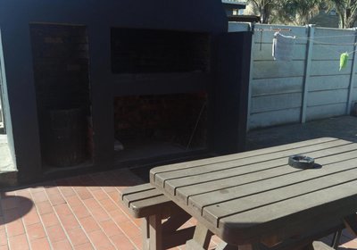 Stukkie Van Der Merwe Holiday Cottage