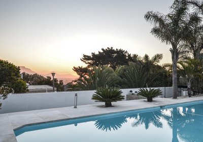 Capo Cabana Guest House