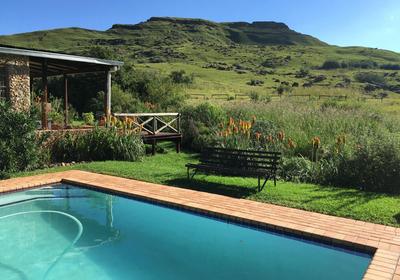 Sani Lodge Backpackers and Self-Catering Cottages