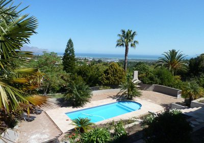 Agape Guest  Apartments