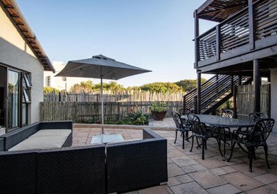 Afrovibe Beach Lodge