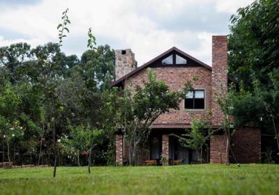 Tarry-Stone Cottages