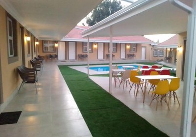 Benoni N12 Hotel