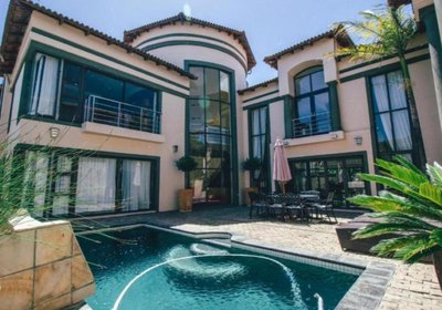 Castellon Guest House