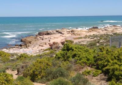 CoCo de Mer Self Catering Logs