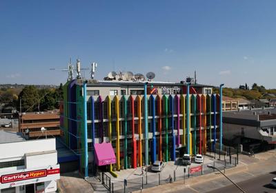 Next to Apartment Hotel