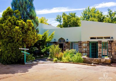 Gypsy Guest House 