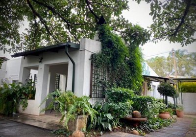 La Bella B&B Under the Fig Tree 