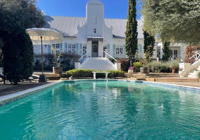 La Belle Guest House