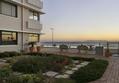 Jacquelena Hof 9 by HostAgents