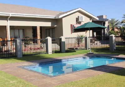 Augrabies Valle Guesthouse and Camping