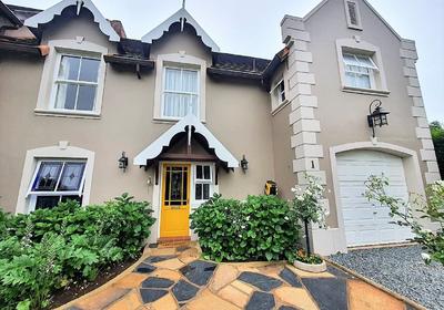 One Rawdons Country estate