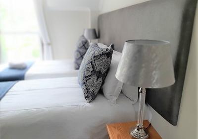 Two Rawdons Country Estate