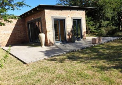 Crocodile Sands River Lodge