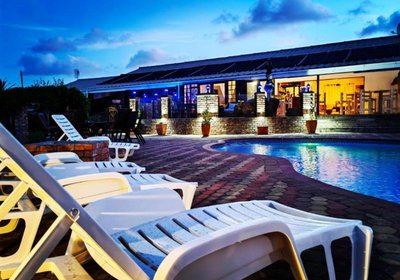 Aviators Paradise Guest House and B&B