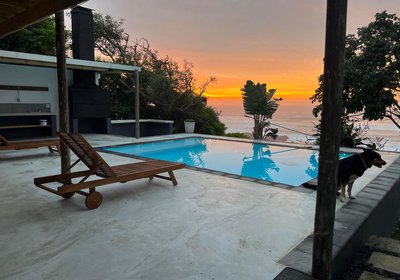 Linga Futhi Beach Cottages