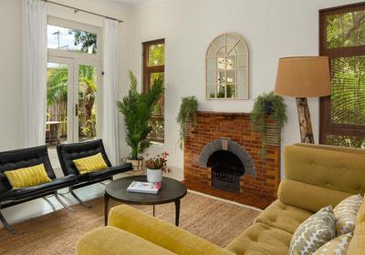 NEIGHBOURGOOD ROMNEY