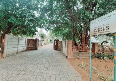 Four Seasons Guesthouse