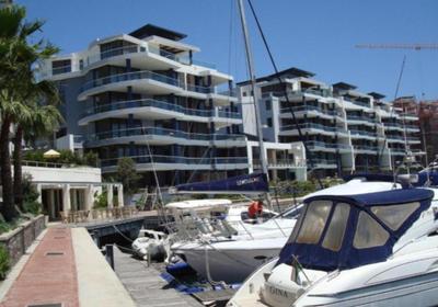Mountain Marina Luxury Apartments