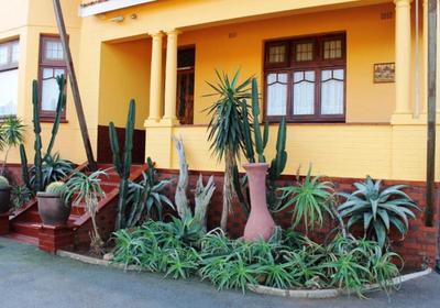 Flintstones Guest House Durban