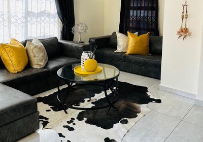 Khubonye Royal Guesthouse