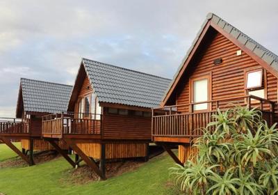 Brenton On Sea Cottages