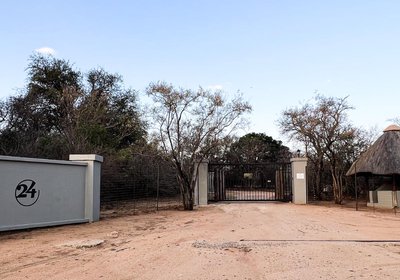 24 Degrees Self Catering