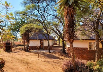 Lagai Roi Guesthouse