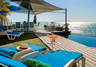 185 on BEACH Boutique Suites and Apartments