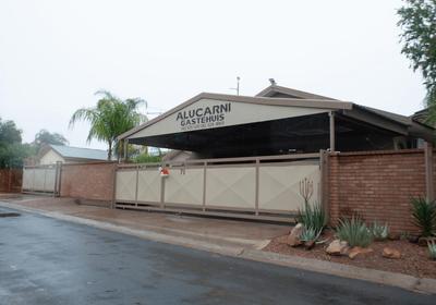 Alucarni Guest House