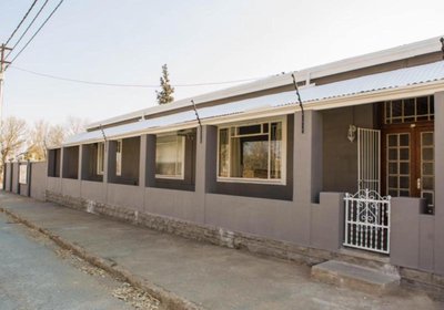 Three Birds Country House