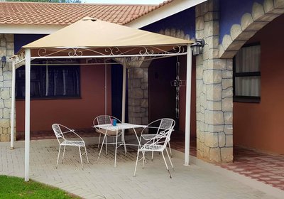 Villa Mexicana Guesthouse