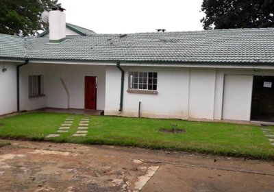 Hoyo Hoyo Machado Stud Lodge