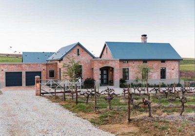 Vineyard Views Country House