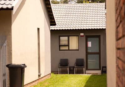 Leipoldt Self Catering Apartment