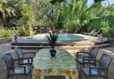 Che La Moir Guesthouse