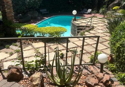 Lost Trail Guesthouse