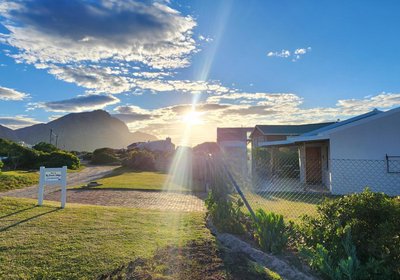 The Beach Cottage Betty's Bay