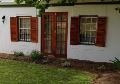 Uniondale Manor Guesthouse