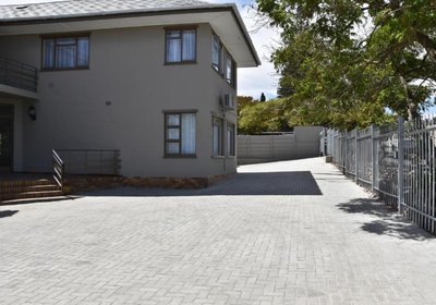 34onLincoln Guesthouse