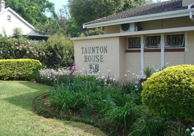 Taunton House Bed & Breakfast