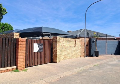 Hillcrest Hosting AirBnB