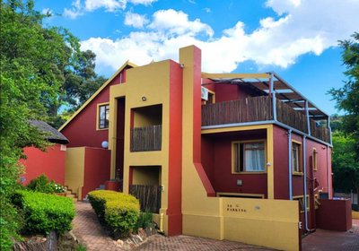 Fifty Galena, Affordable luxury