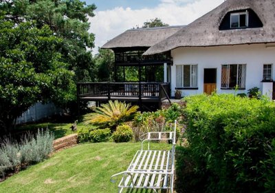 Boven Villa Guest House